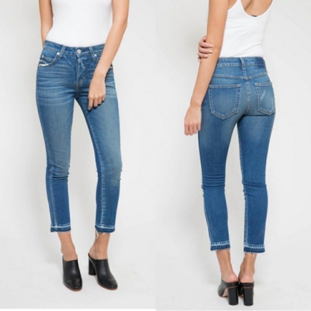 AMO Babe Jeans in Something Blue, Size 26